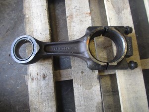 Used CUMMINS M11 Piston & Rod (Stock #61313)) Part Image