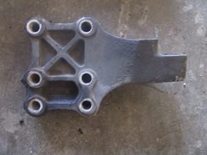 Used CUMMINS Engine Mount (Stock #62338)) Part Image