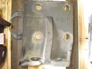 Used CUMMINS Engine Mount (Stock #72894)) Part Image