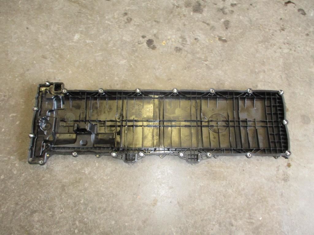 Rebuilt DETROIT DD13 Valve Cover for sale Crandall Texas United