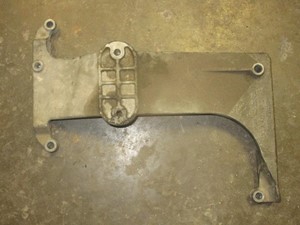 Used DETROIT Bracket (Stock #76756)) Part Image
