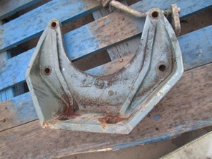 Used DETROIT Engine Mount (Stock #65171)) Part Image