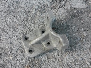 Used FORD Engine Mount Image