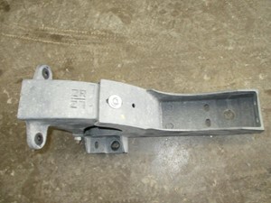 Used FREIGHTLINER CASCADIA Bracket Image