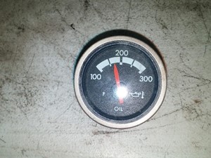 Used FREIGHTLINER CENTURY Instrument Cluster (Stock #31415)) Part Image