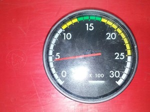 Used FREIGHTLINER CENTURY Instrument Cluster (Stock #31379)) Part Image
