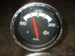 Used FREIGHTLINER CENTURY Instrument Cluster (Stock #74946)) Part Image