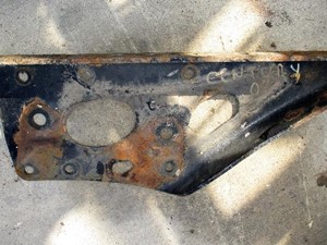 Used FREIGHTLINER Bracket (Stock #42979)) Part Image