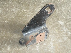 Used FREIGHTLINER Bracket Image