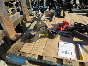 Used FREIGHTLINER Bracket Image