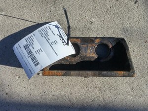 Used FREIGHTLINER Engine Mount Image