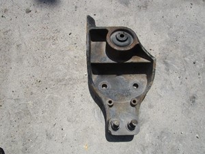 Used INTERNATIONAL 4300 Bracket (Stock #32537)) Part Image