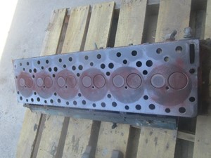 Used INTERNATIONAL DT 466E Head Image