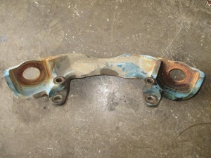 Used INTERNATIONAL DT466E Engine Mount (Stock #77818)) Part Image