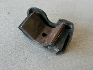 Used INTERNATIONAL Engine Mount (Stock #28185)) Part Image