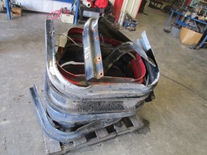 Used KENWORTH Bracket Image