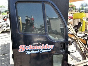 Used KENWORTH T2000 Door (Stock #61690)) Part Image