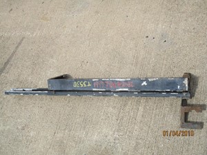 Used KENWORTH T600 Bracket (Stock #T3530)) Part Image