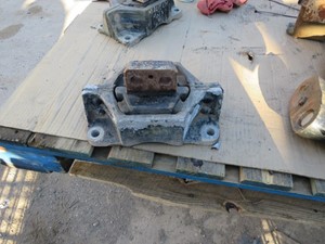 Used MACK Bracket (Stock #84131)) Part Image