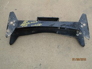 Used MACK Bracket (Stock #T3790)) Part Image