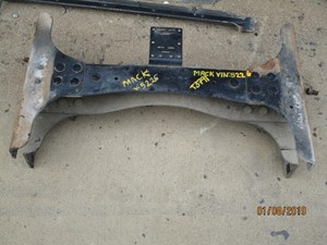 Used MACK Bracket (Stock #T3791)) Part Image