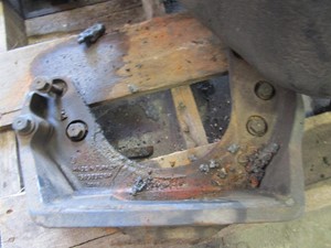 Used MACK Engine Mount Image