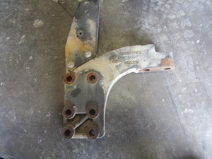 Used MACK Engine Mount Image