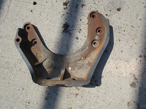 Used MACK Engine Mount (Stock #55730)) Part Image