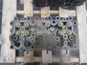 Used MACK Head (Stock #58258)) Part Image