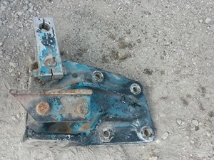 Used MACK Spring, Rear Leaf Hanger (Stock #27762)) Part Image