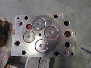 Used MERCEDES OM460 Head Image