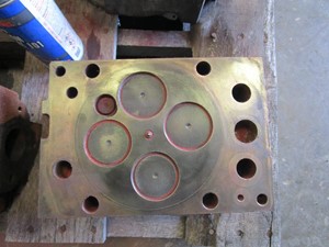 Used MERCEDES OM460 Head Image