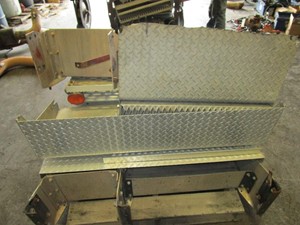 Used Tool Box (Stock #62228)) Part Image