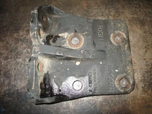 Used PACCAR Engine Mount Image