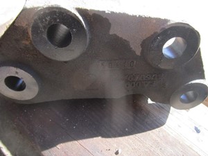 Used PACCAR Engine Mount (Stock #66354)) Part Image