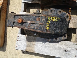 Used PETERBILT 379 Bracket (Stock #T3736)) Part Image