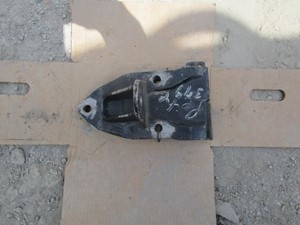Used PETERBILT 379 Bracket Image