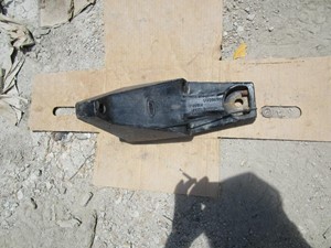Used PETERBILT Bracket Image