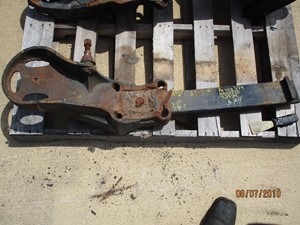 Used PETERBILT 379 Bracket (Stock #T3734)) Part Image