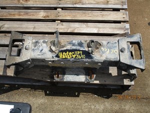 Used PETERBILT 379 Bracket (Stock #T3690)) Part Image