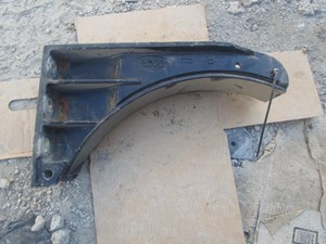 Used PETERBILT 379 Bracket Image