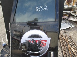 Used PETERBILT 386 Door (Stock #61729)) Part Image