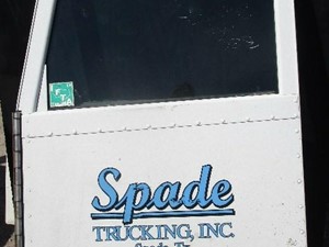 Used PETERBILT 386 Door (Stock #61720)) Part Image
