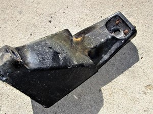 Used PETERBILT Bracket (Stock #47622)) Part Image