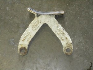 Used PETERBILT Bracket (Stock #72452)) Part Image