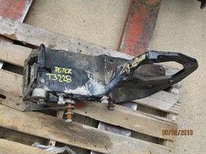 Used PETERBILT Bracket (Stock #T3228)) Part Image
