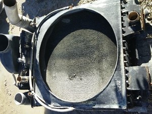 Used PETERBILT Radiator (Stock #28639)) Part Image