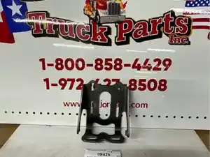 Used VOLVO Bracket (Stock #98426)) Part Image