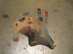Used VOLVO Bracket Image
