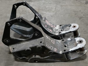 Used 2002 PETERBILT 387 Spring, Rear Leaf Hanger (Stock #2765)) Part Image